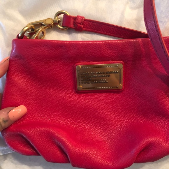 Pink Marc Jacob’s Crossbody - Picture 2 of 2